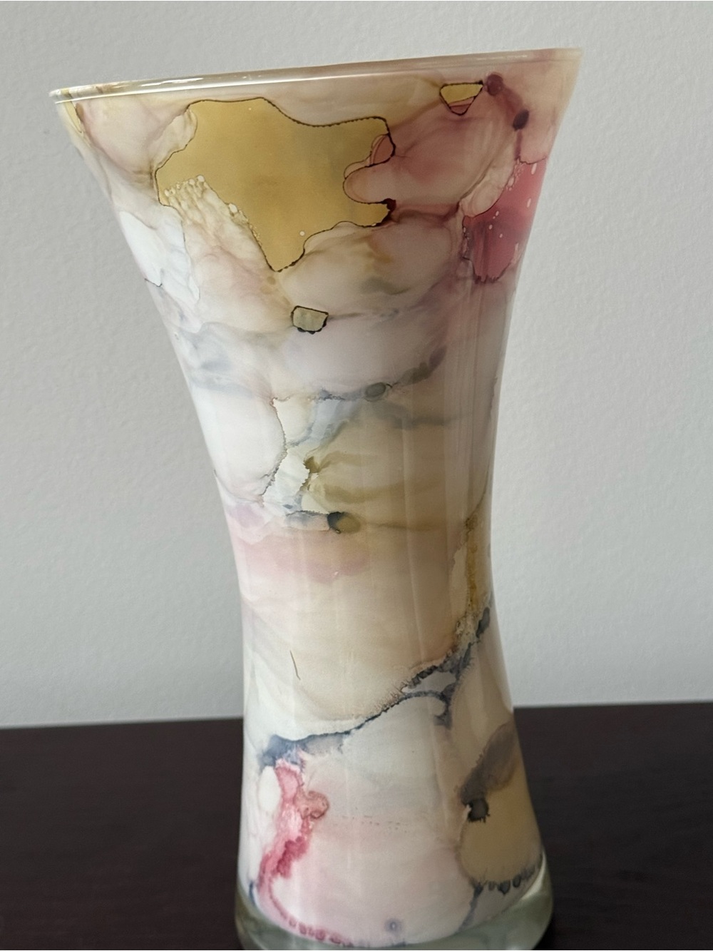 Dolce Vita Marbled Glass Vase in Pink, Cream & Gold